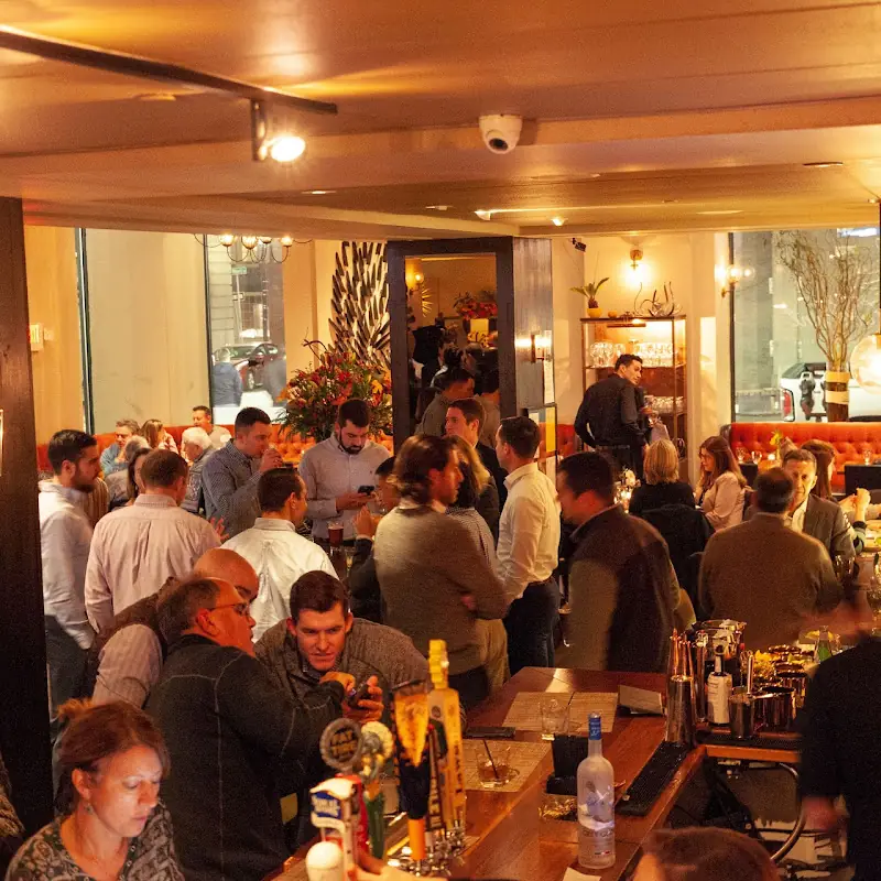 Fin Point Oyster Bar + Grille