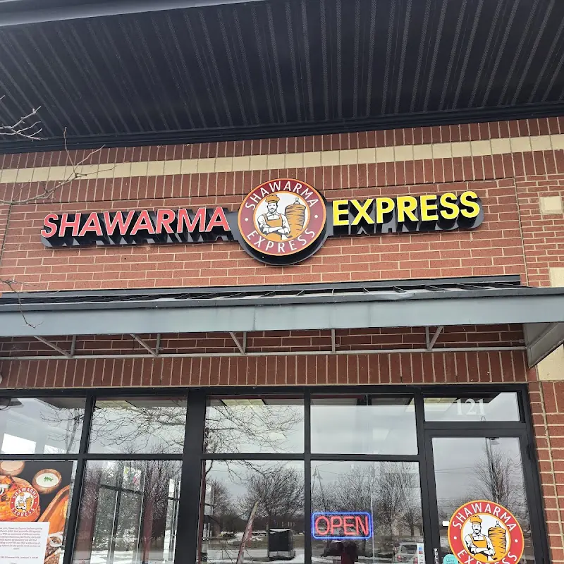Shawarma Combo Tray 4-6