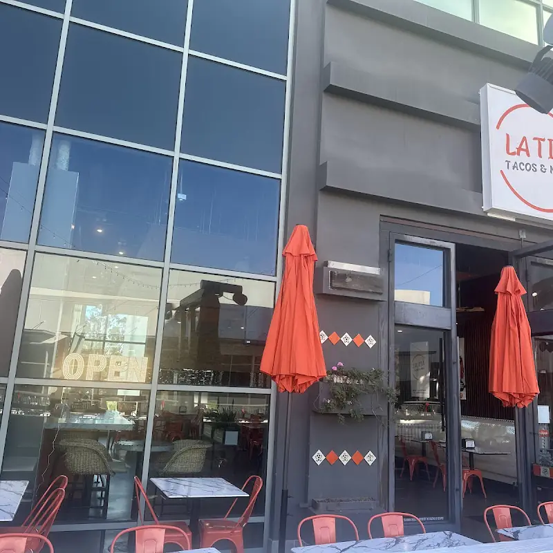 La Tia Tacos & More