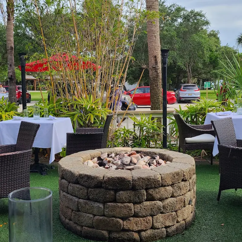 Djon's Steak And Lobster House