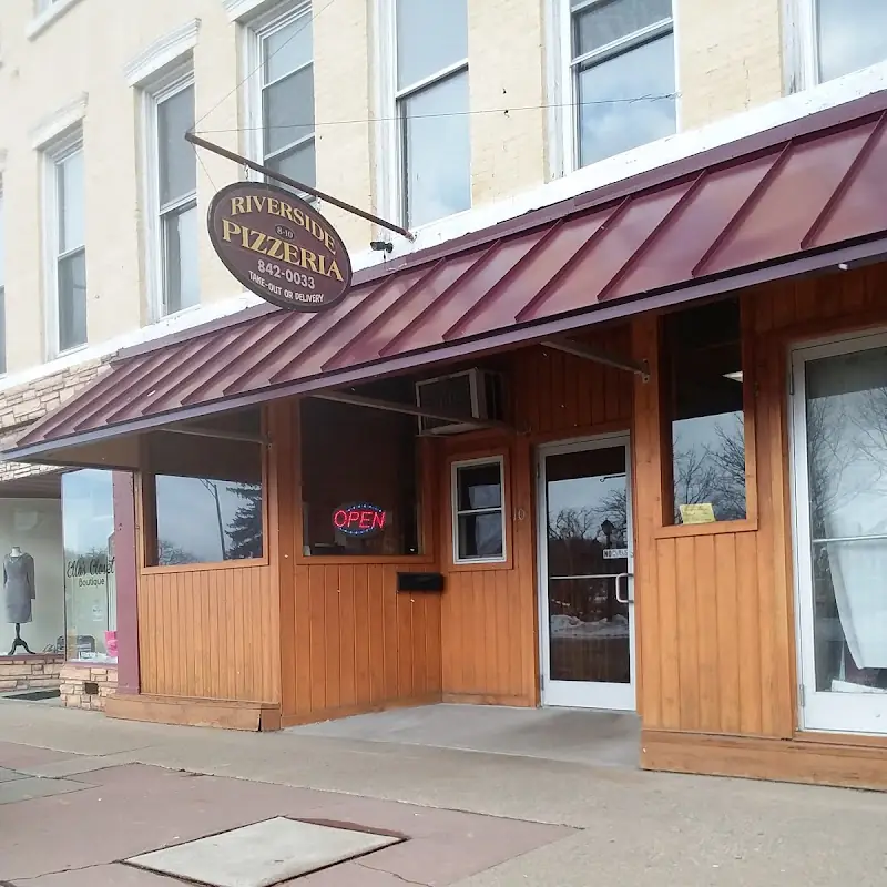 Riverside Pizza