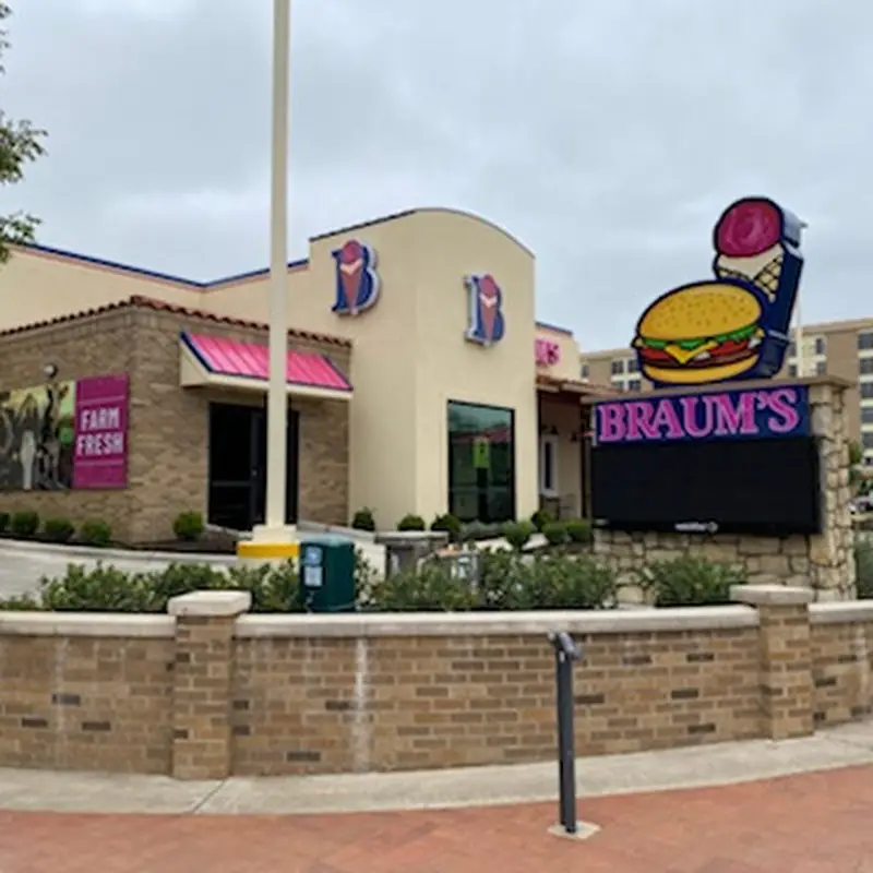 Braum's Ice Cream & Dairy Store