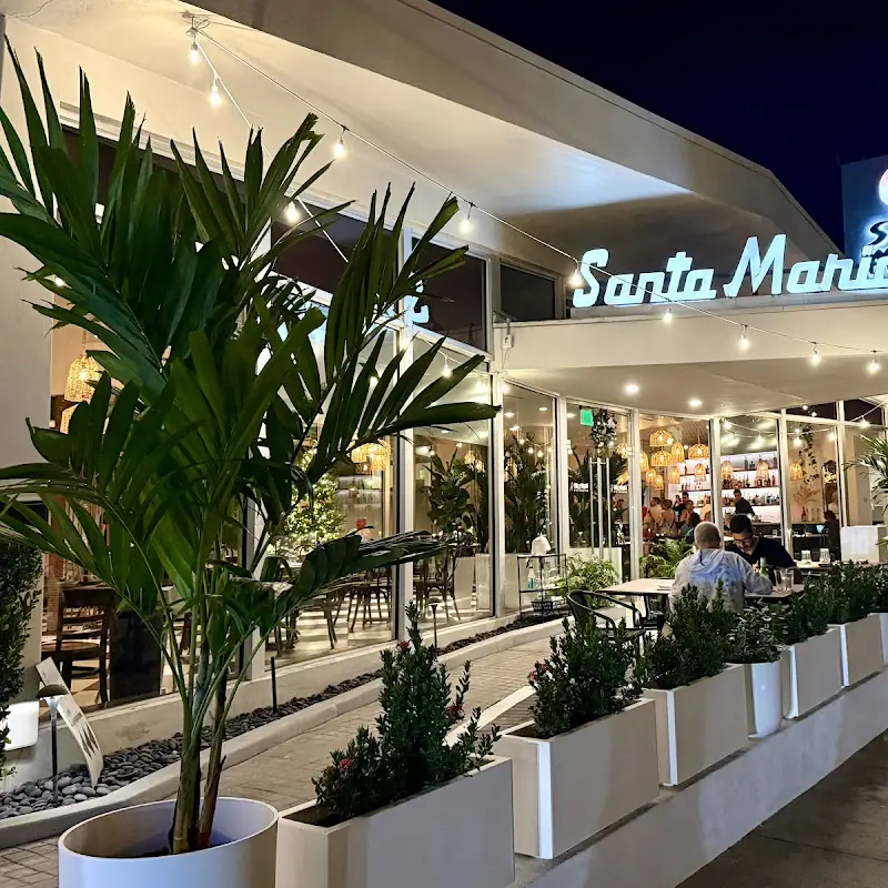 Onlywood Italian Restaurant at Santa Maria Suites – Pasta , Pinsa , Pizza