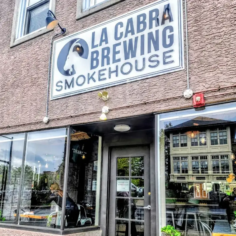La Cabra Brewing Smokehouse