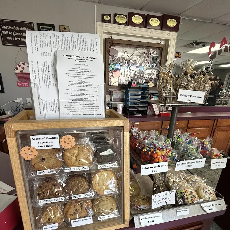Candy Haven and Cakes