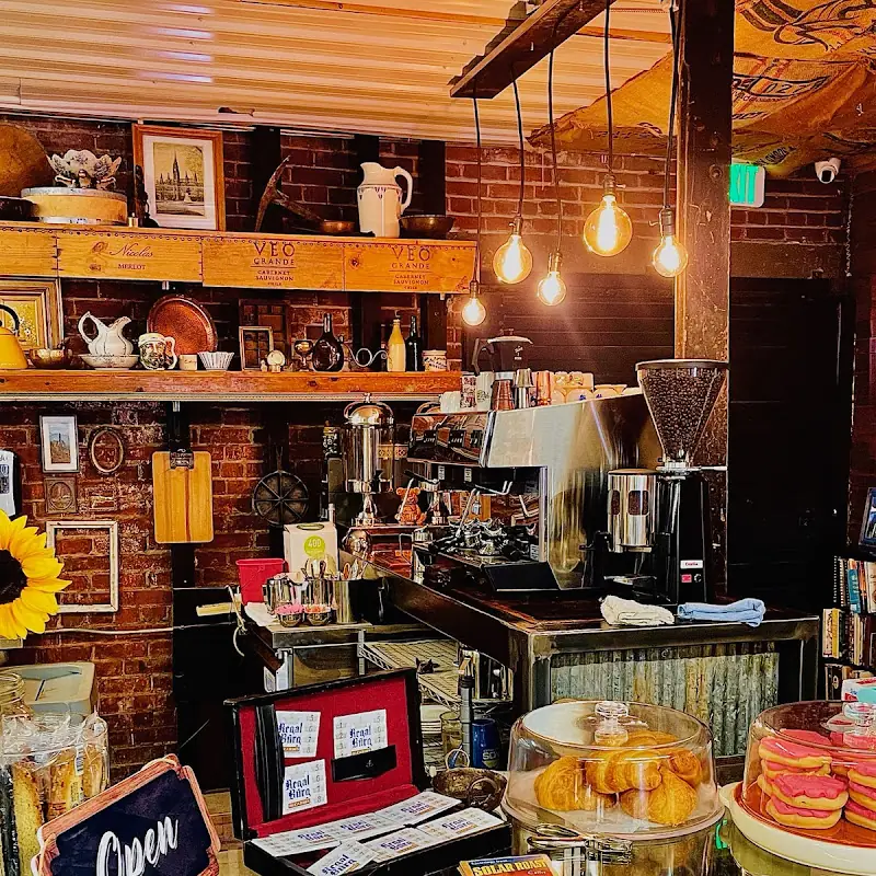 RegalBurg Coffee and Deli
