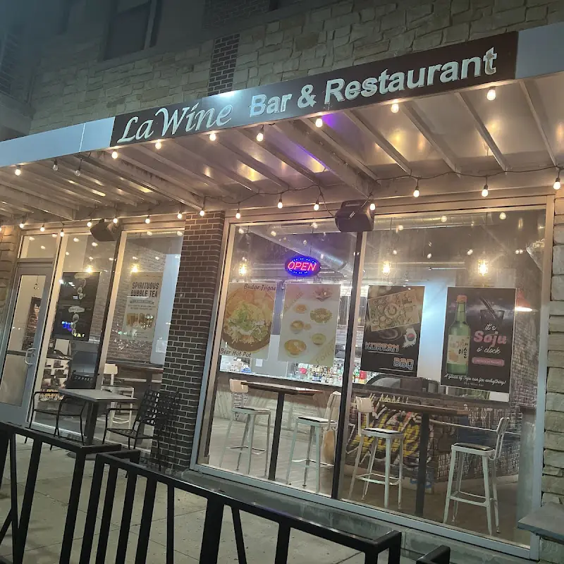La Wine Bar & Restaurant