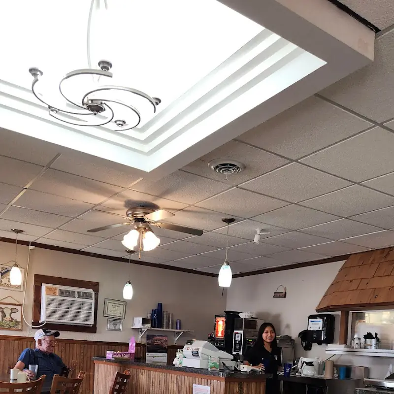 Farmers Family Restaurant