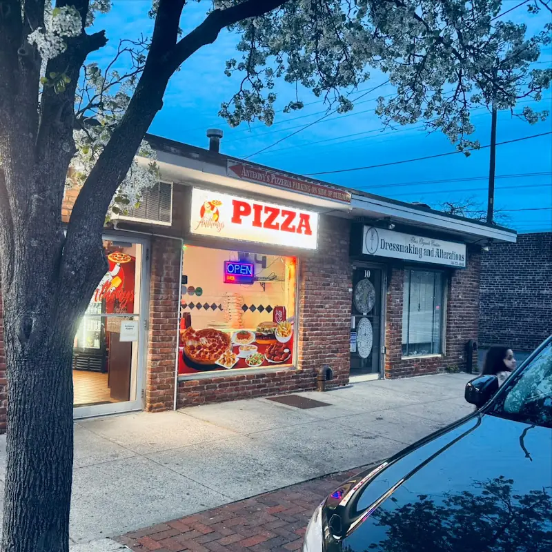 Pizza & Wings . Game Night Combo