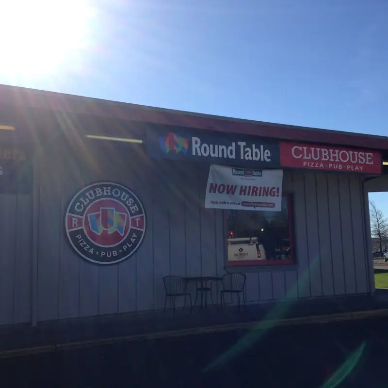 Round Table Pizza