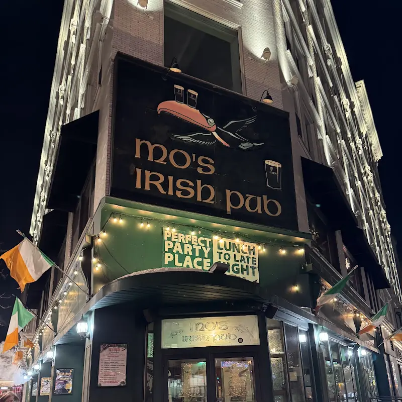 Mo's Irish Pub Downtown, Milwaukee