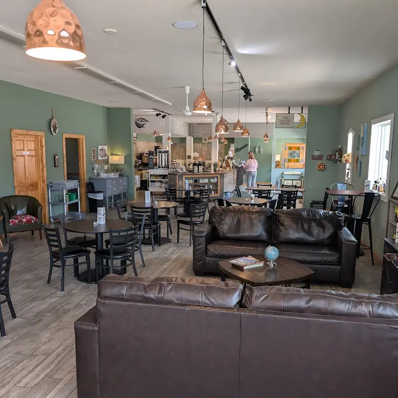 New Moon Coffeehouse and Eatery
