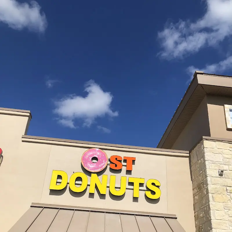 ST Donuts