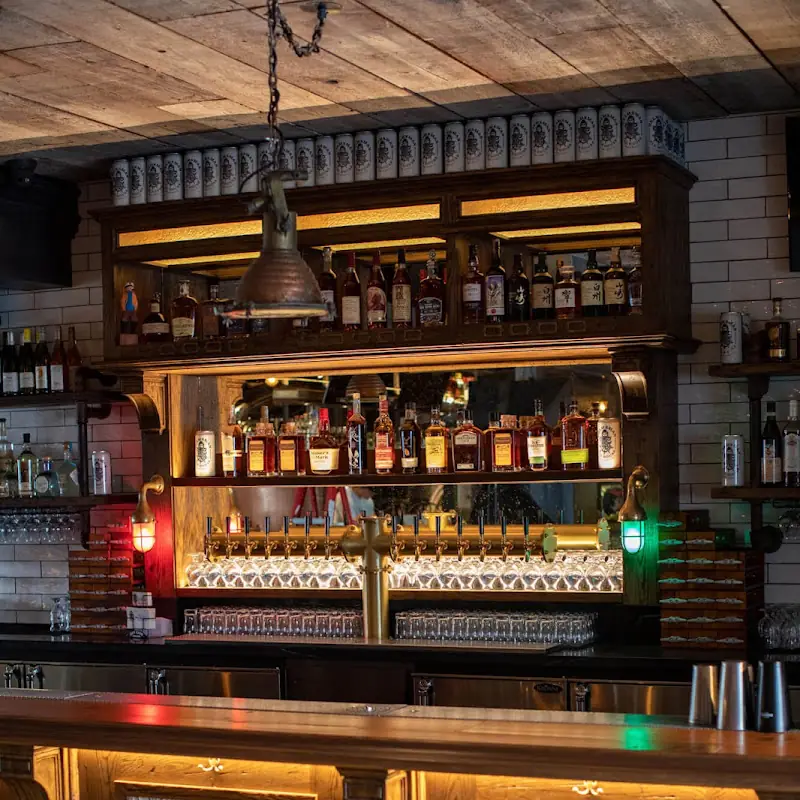 Helmsman Ale House