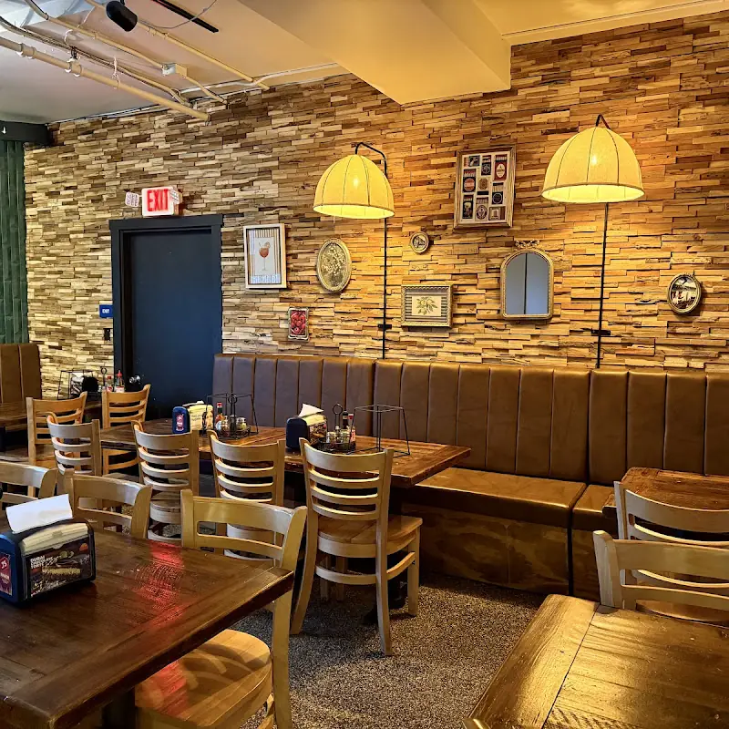 Peppino's Pizza & Subs