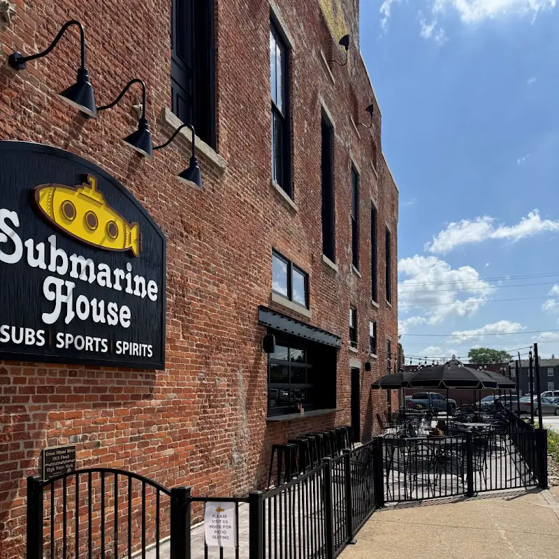 Submarine House