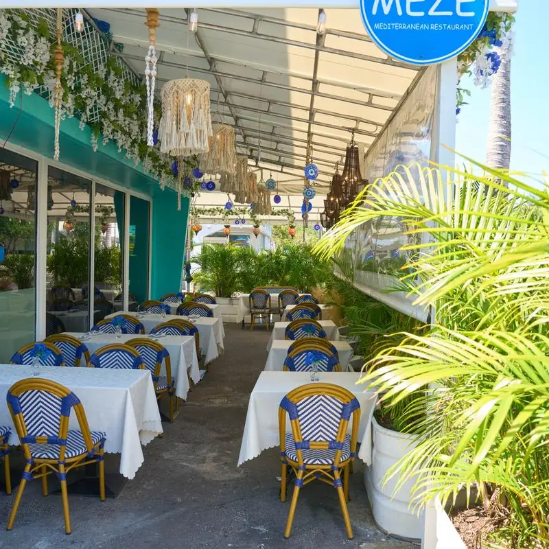 Meze Miami | Mediterranean Restaurant