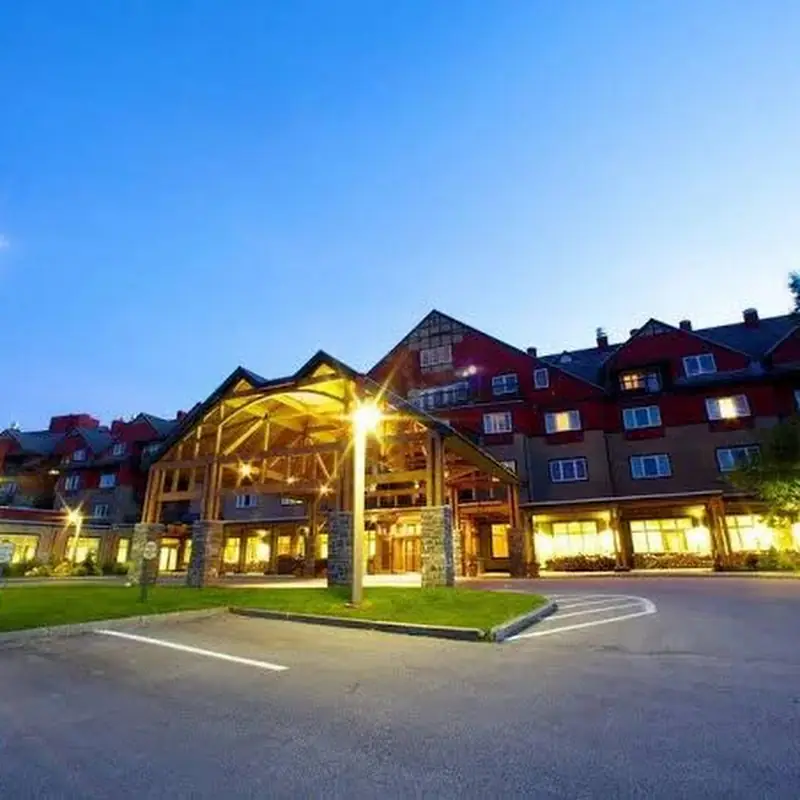 Summit Lodge