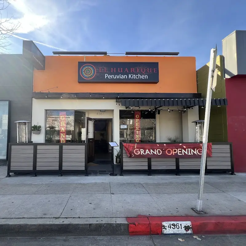 El Huarique Peruvian Kitchen