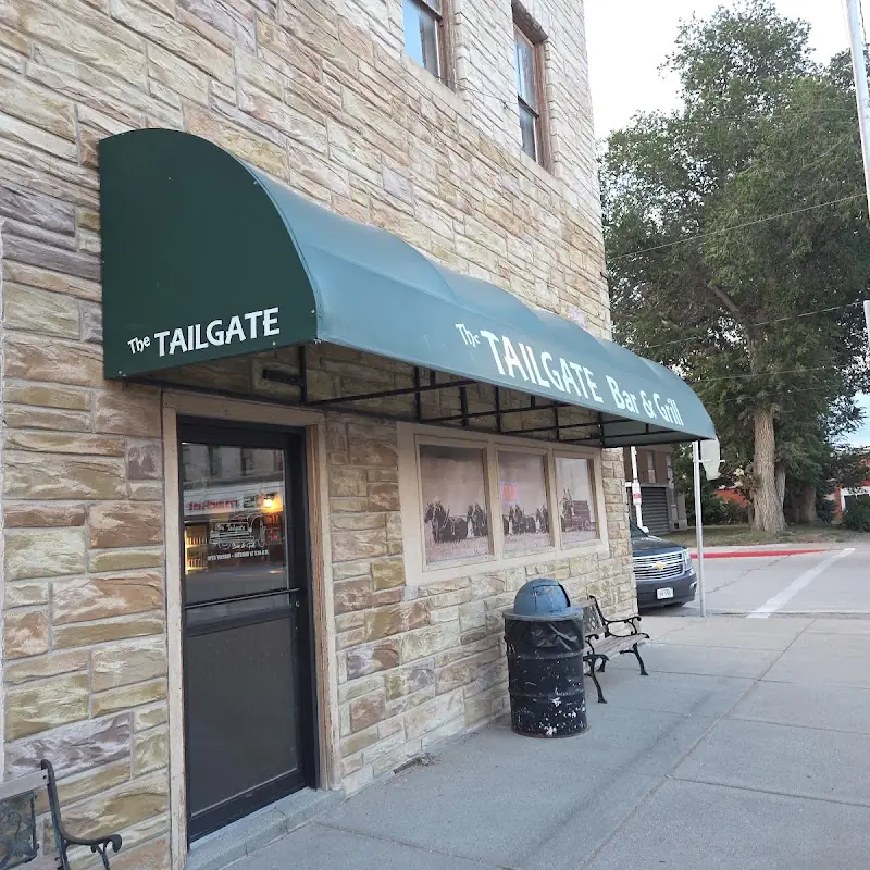 Tailgate Bar & Grill