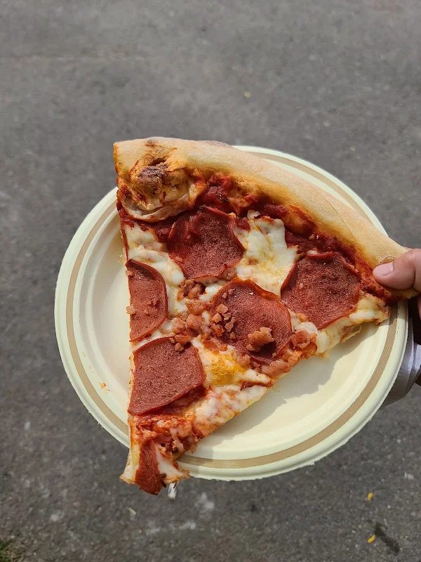 Fred's Pizza