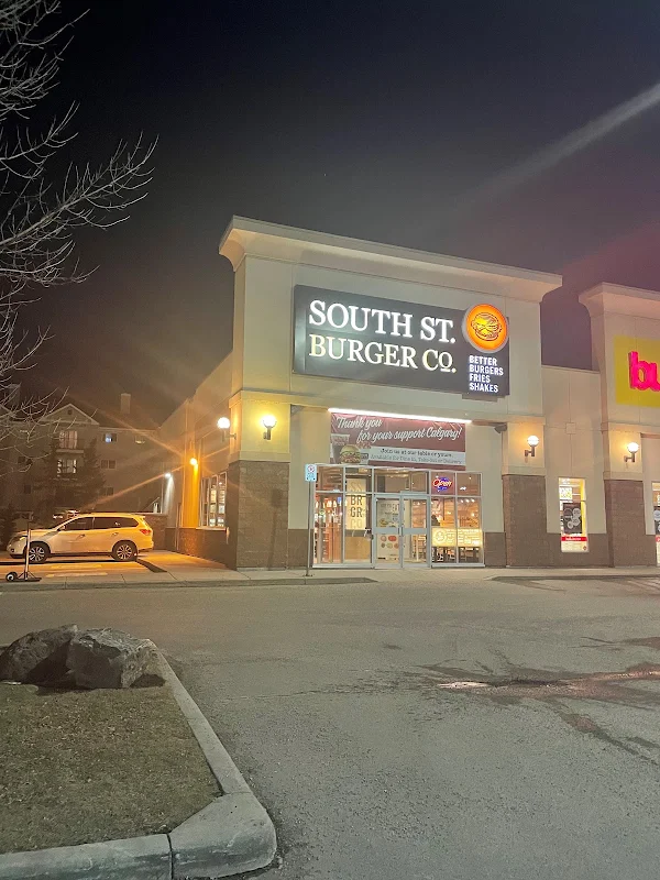 Smash Street Burger (Formerly South Street Burger)