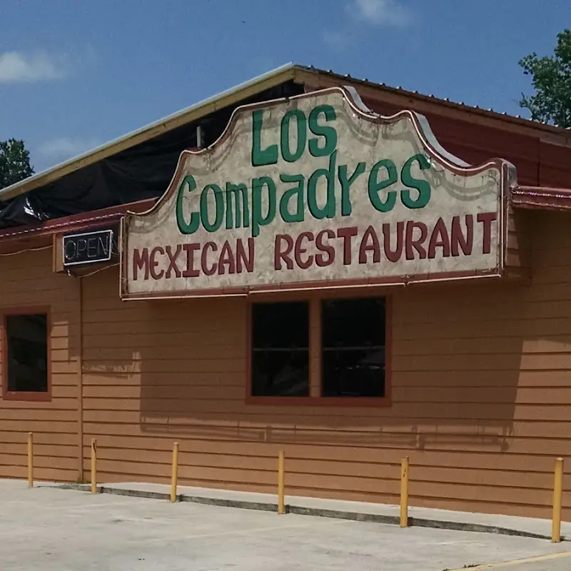 Los Compadres