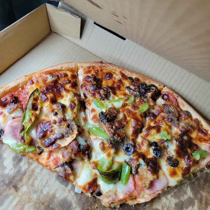 Hagel Haus Bar and Pizza