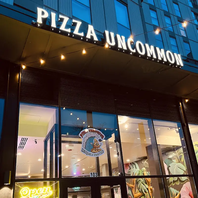 Pizza Uncommon