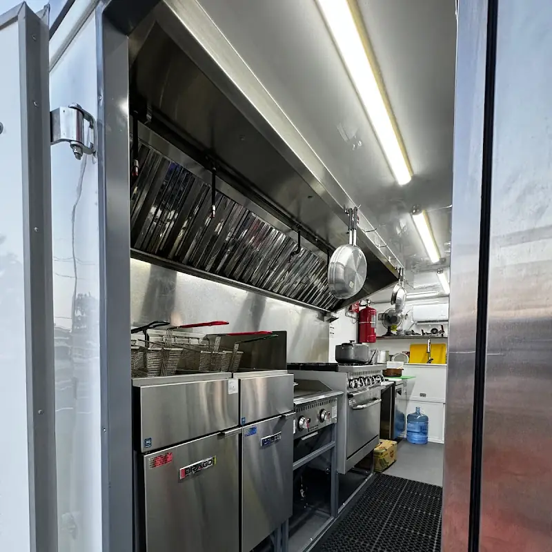 Manin Food Truck