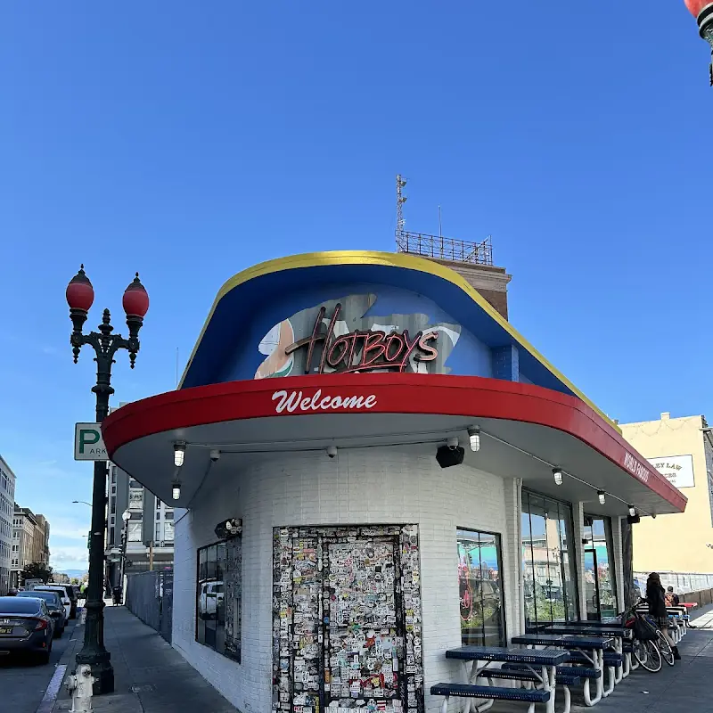 World Famous HOTBOYS Chicken