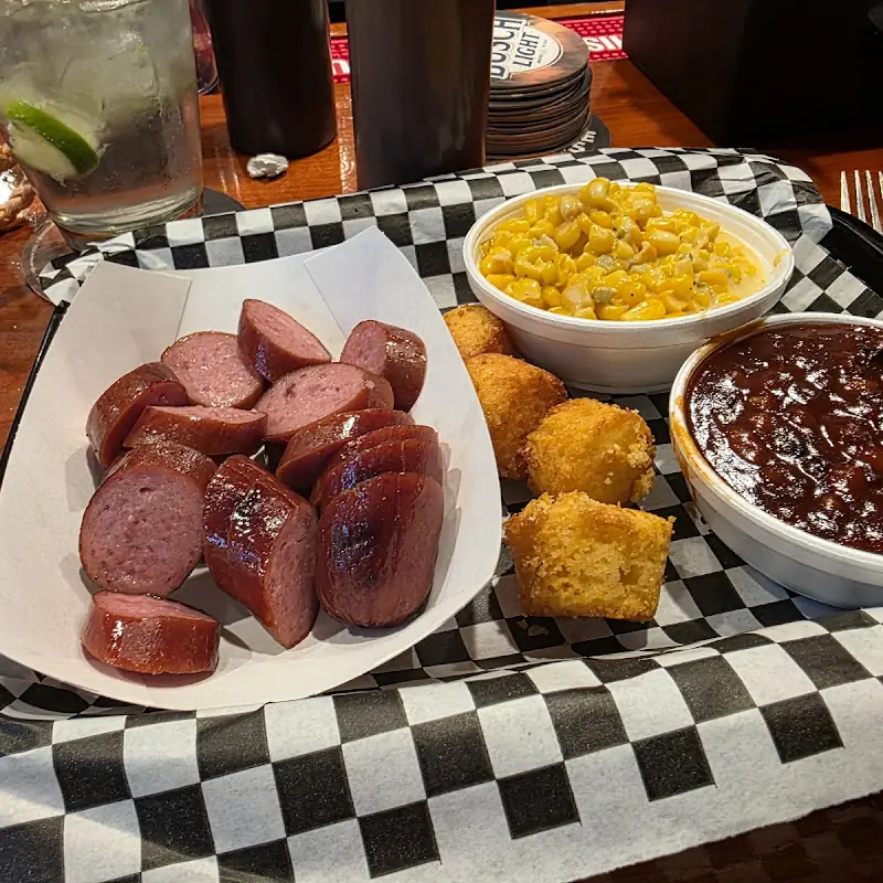 Lynnville’s Smokin’ J’s BBQ