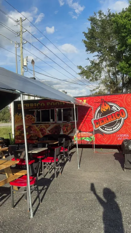 Servicio de Chicharrones / Fried Pork Rinds Order