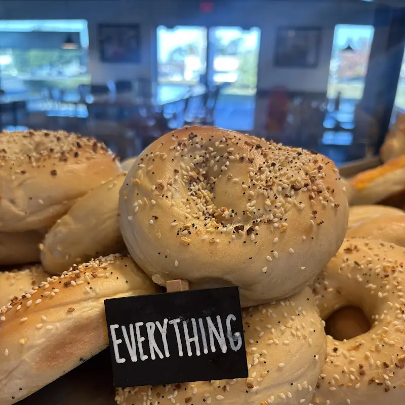 Giovanni’s Brooklyn Bagels