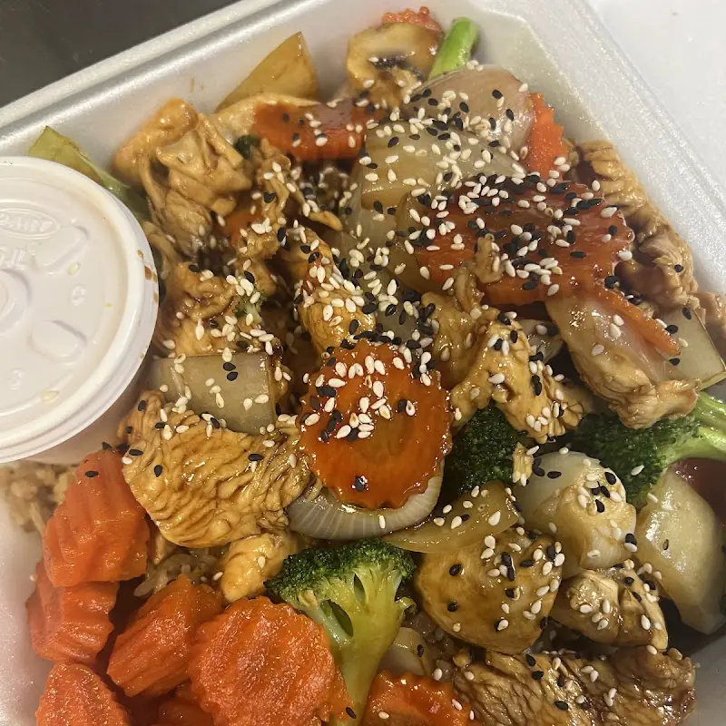 Thai Kitchen & Sushi