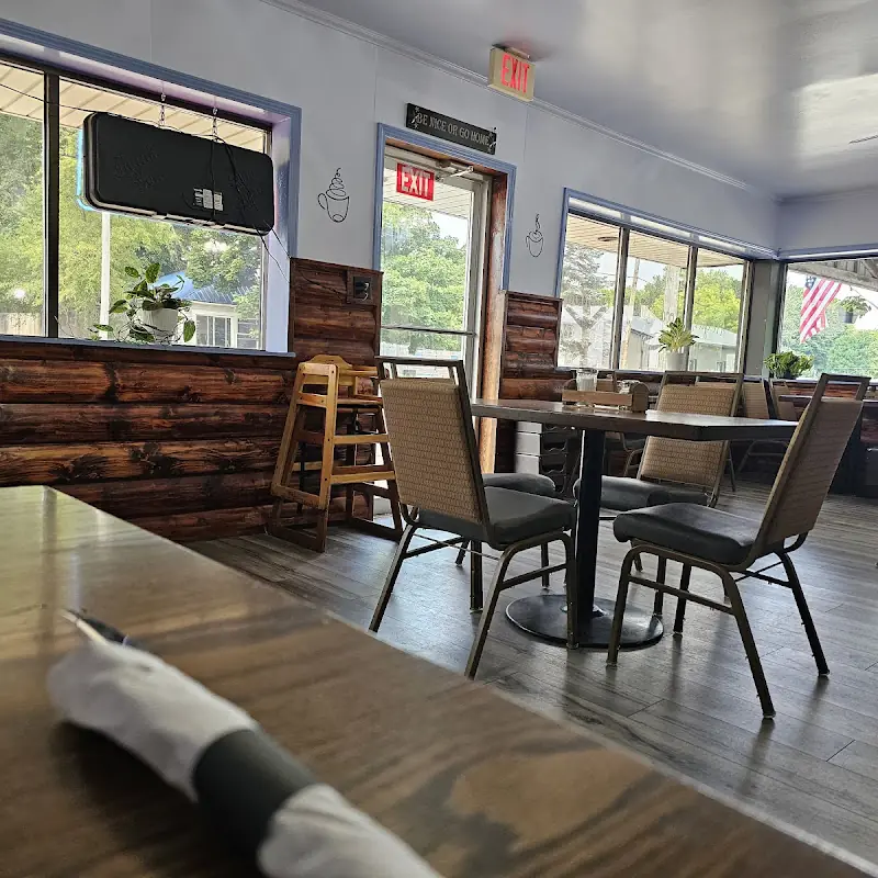 Cedar Creek Cafe