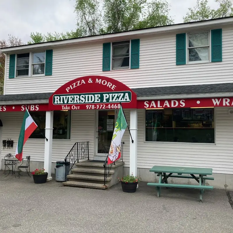 Riverside Pizza