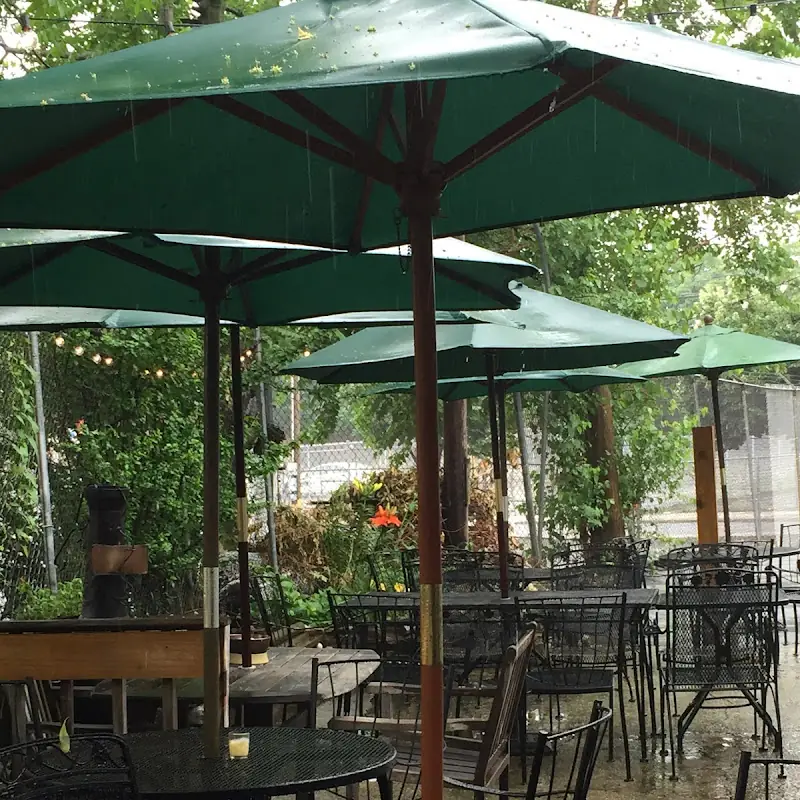 Red Reisa Grill&Catering we are CLOSED for one week-friday19th/Through Saturday,06/27th Reopen on Sunday 06/28.