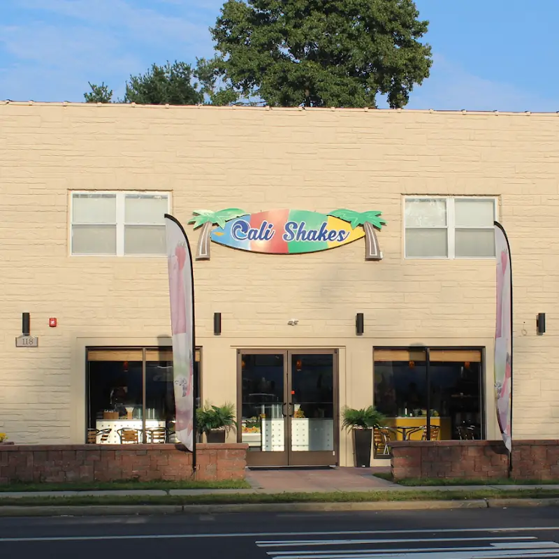 California Shakes & Juice Bar