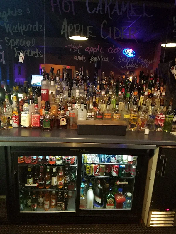 Buff Bar & Lounge