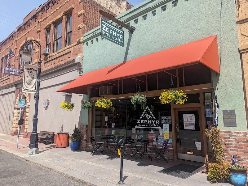 Zephyr Books & Coffee