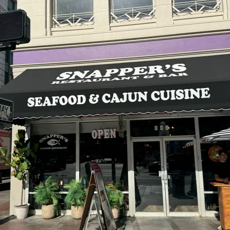Snapper's Seafood & Cajun Restaurant