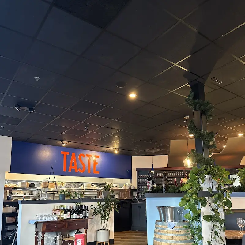 Taste Wine Cafe