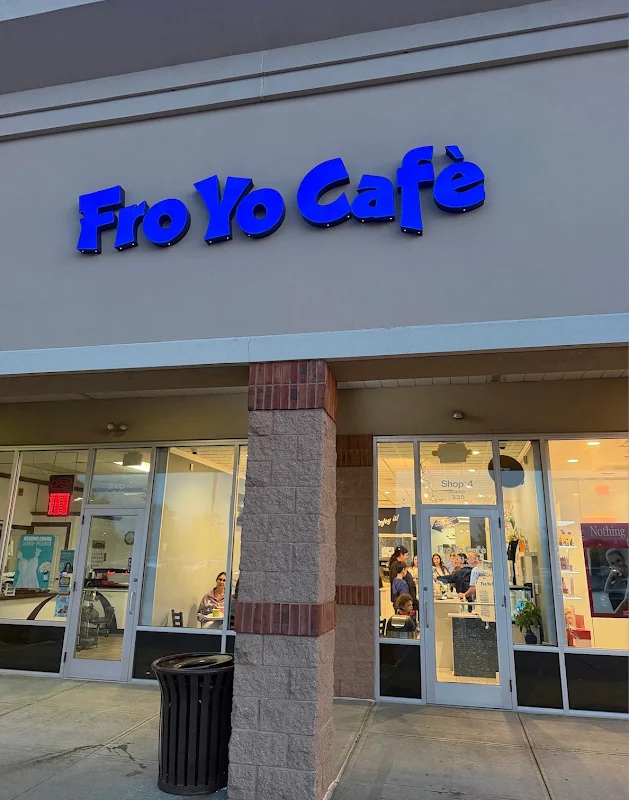 Fro Yo Cafè