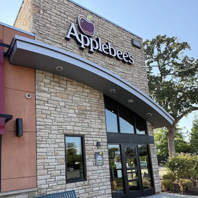 Applebee's Grill + Bar