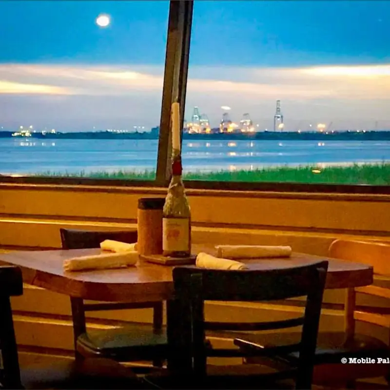 Felix's Fish Camp Restaurant