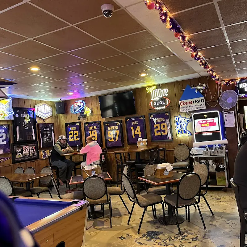 T-Road Tavern
