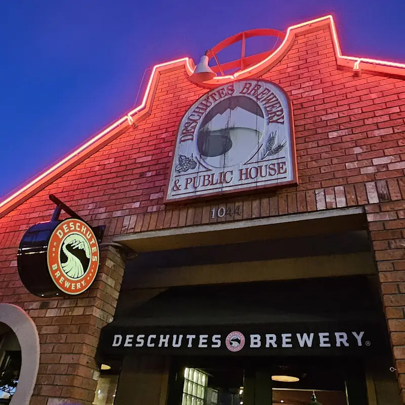 Deschutes Brewery Bend Public House