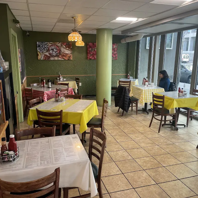 Thornton's Boston Breakfast & Lunch Restaurant