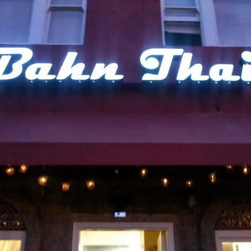 Bahn Thai